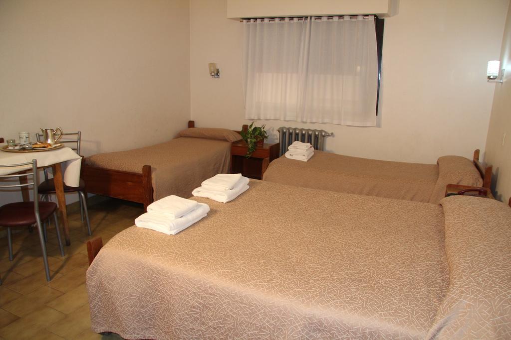 Hotel Touring Club Trelew Eksteriør bilde