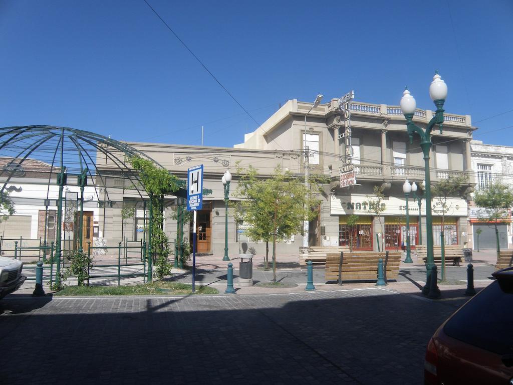 Hotel Touring Club Trelew Eksteriør bilde